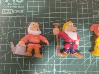 Lote Figuras Disney Blancanieves y 7 Enanitos