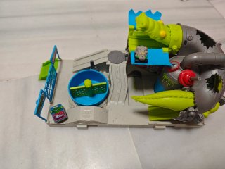Juego Basurillas Cocodrilo Sewer Croc