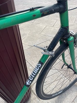 Bicicleta carretera vintage verde