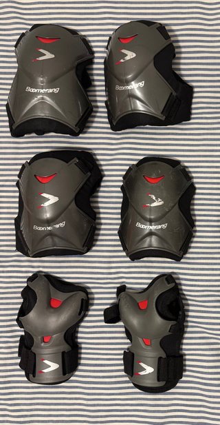 Set protectores deportivos Boomerang skate patinar