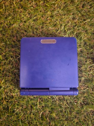 Game Boy Advance SP + 2 juegos