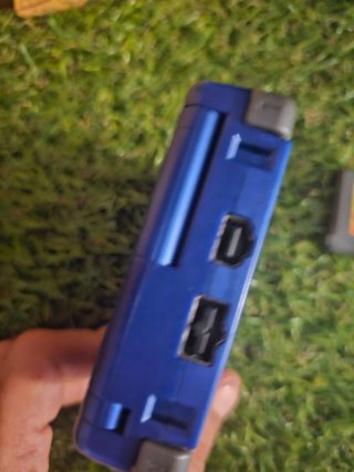 Game Boy Advance SP + 2 juegos