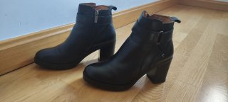 Botines Pikolinos. Piel. Negros. Talla 37