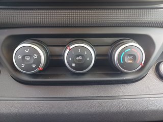 Renault Trafic 2023