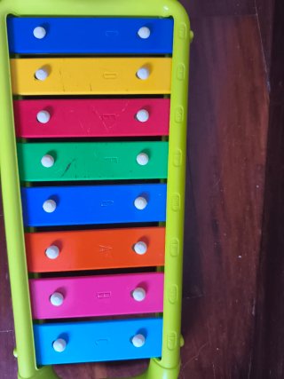 Xilófono de juguete infantil
