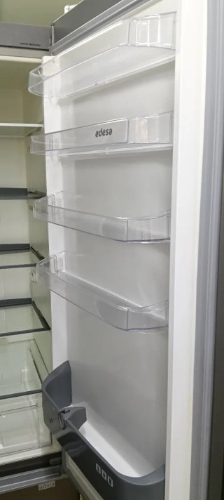 Nevera Edesa plateada 200 X 60 X 63