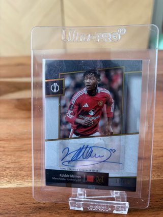 Kobbie Mainoo Manchester United Autograph Card