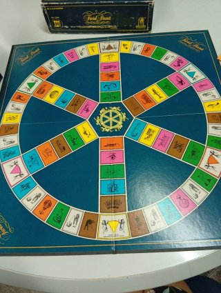 Trivial Pursuit Genus 1989