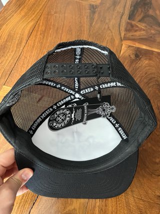 Gorra Trucker Chrome Hearts Negra y Blanca