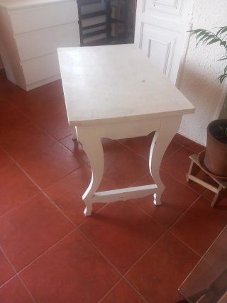 Mesita auxiliar madera blanca