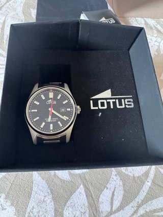 Reloj Lotus Caballero como nuevo