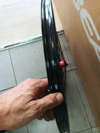 Rueda Delantera Mavic EX 823