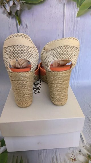 Sandalias Castañer N°41 Naranja