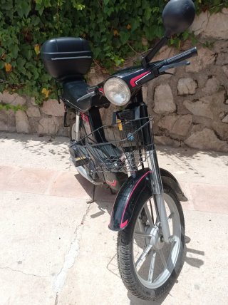 Vespino Moped Negro