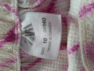 Falda pantalón T.10  con volante .