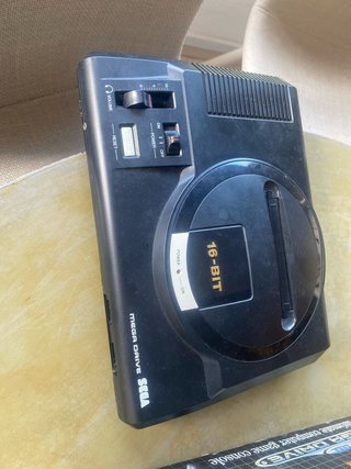 Sega Mega Drive Consola + 2 Mandos