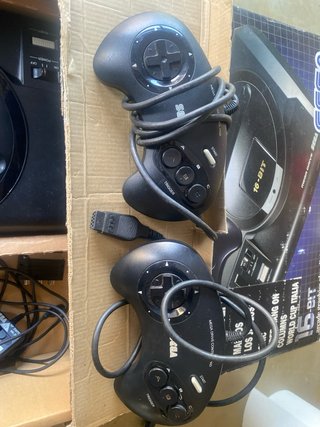 Sega Mega Drive Consola + 2 Mandos