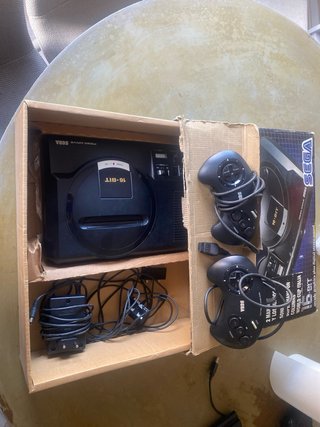 Sega Mega Drive Consola + 2 Mandos