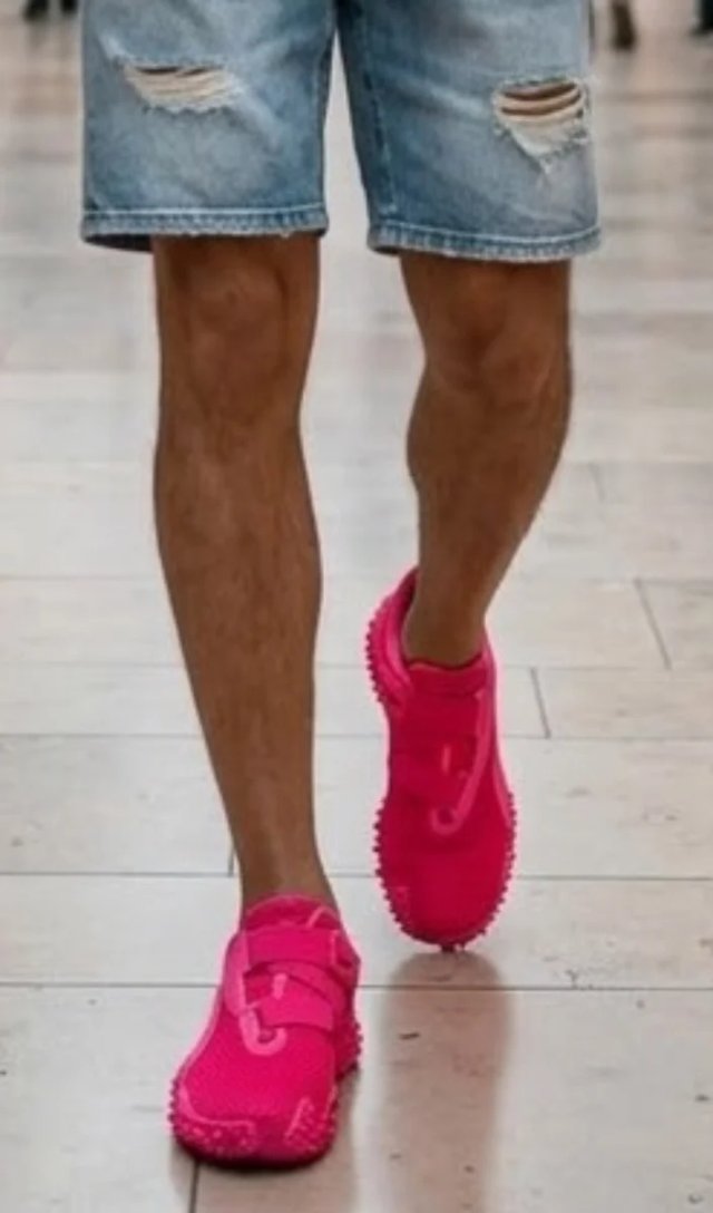 Zapatillas Deportivas Puma Mostro OG Pink.