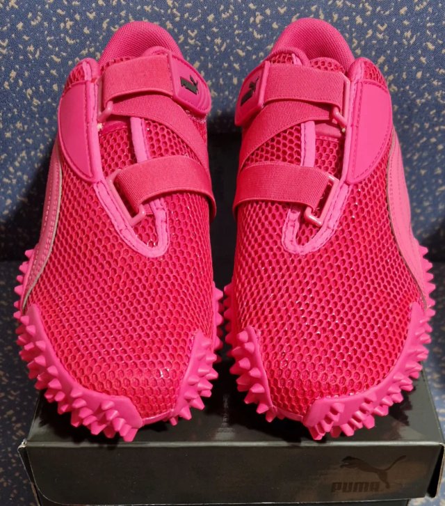 Zapatillas Deportivas Puma Mostro OG Pink.