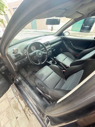 SEAT Leon 2004