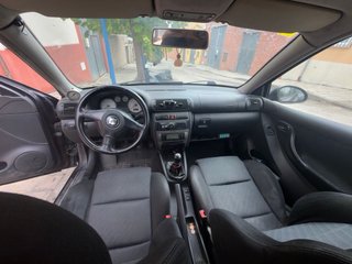 SEAT Leon 2004