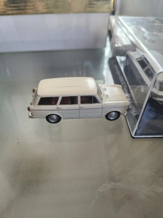 Fiat 1100R Familiar 1/43