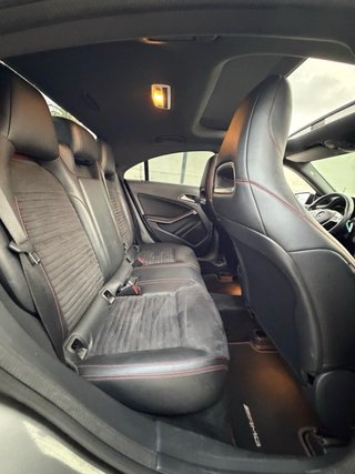 Mercedes-Benz Clase CLA 220 Amg