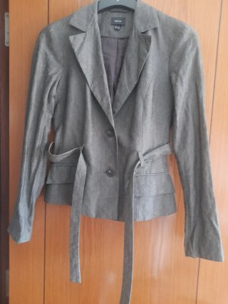 Chaqueta de mujer verde oliva