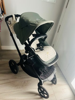 Carro Bugaboo Fox 5 Completo. Usado 10 meses.