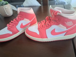 Air Jordan 1 Mid Rosa Talla 40