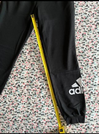Pantalón de chándal Adidas negro