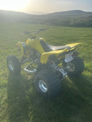 Suzuki LTZ 400