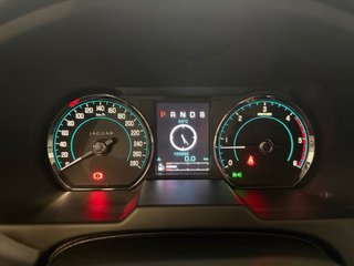 Jaguar XF IVA Deducible