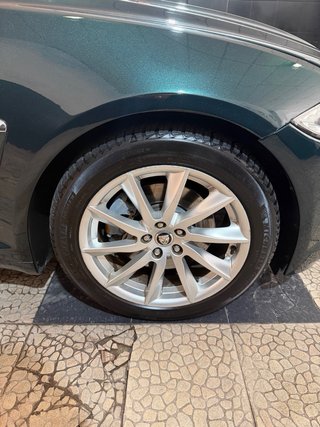Jaguar XF IVA Deducible