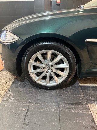 Jaguar XF IVA Deducible