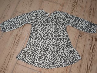 Vestido niña estampado leopardo 6-9 meses por 3€