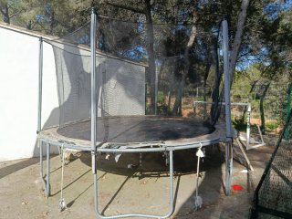 Colchoneta elástica con red de seguridad
