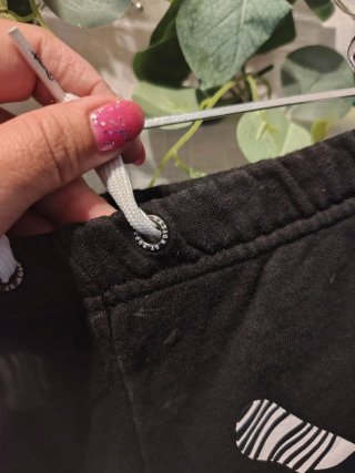 Shorts KIX negros con estampado geométrico talla L