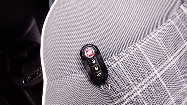 Fiat 500 1.0 6v GSE Lounge 51 kW (70 CV)