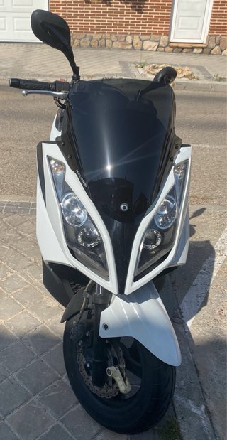 Kymco Super Dink 125cc muy cuidada | Batería nueva