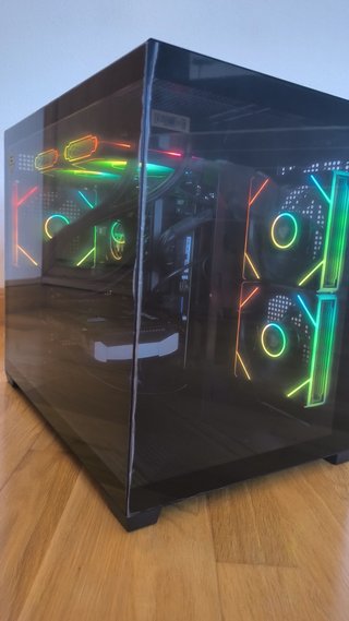 RTX 5060 Ti Ryzen 7 9700X PC GAMING