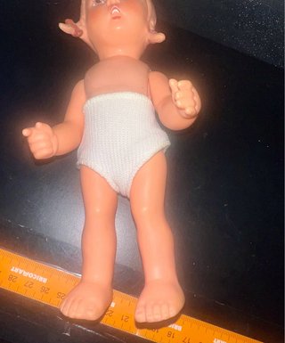 Pequeña Muñeca Hummel Goebel