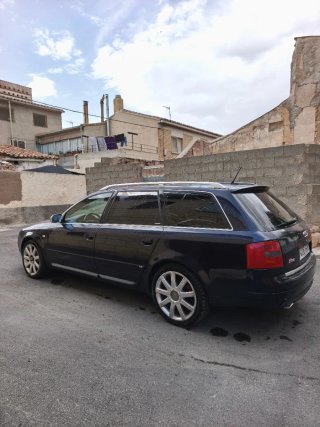 Audi S6 2002