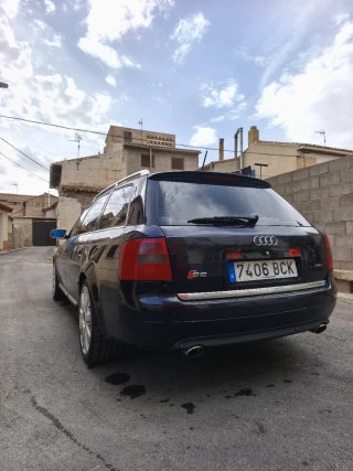 Audi S6 2002