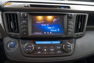 Toyota Rav4 2.5l hybrid 2WD Feel!