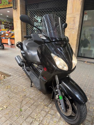 Yamaha Xmax 125  - Etiqueta Medioambiental C