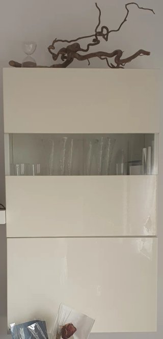 Mueble de comedor blanco
