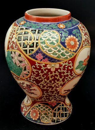 Precioso tibor de porcelana estilo época Quianlong
