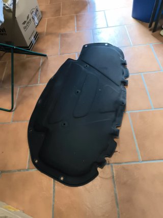 Manta Térmica Capó Golf MK7